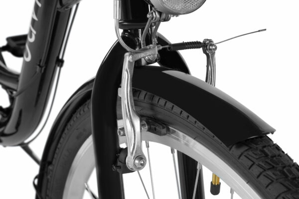 Närbild av cykelframgaffel och hjul