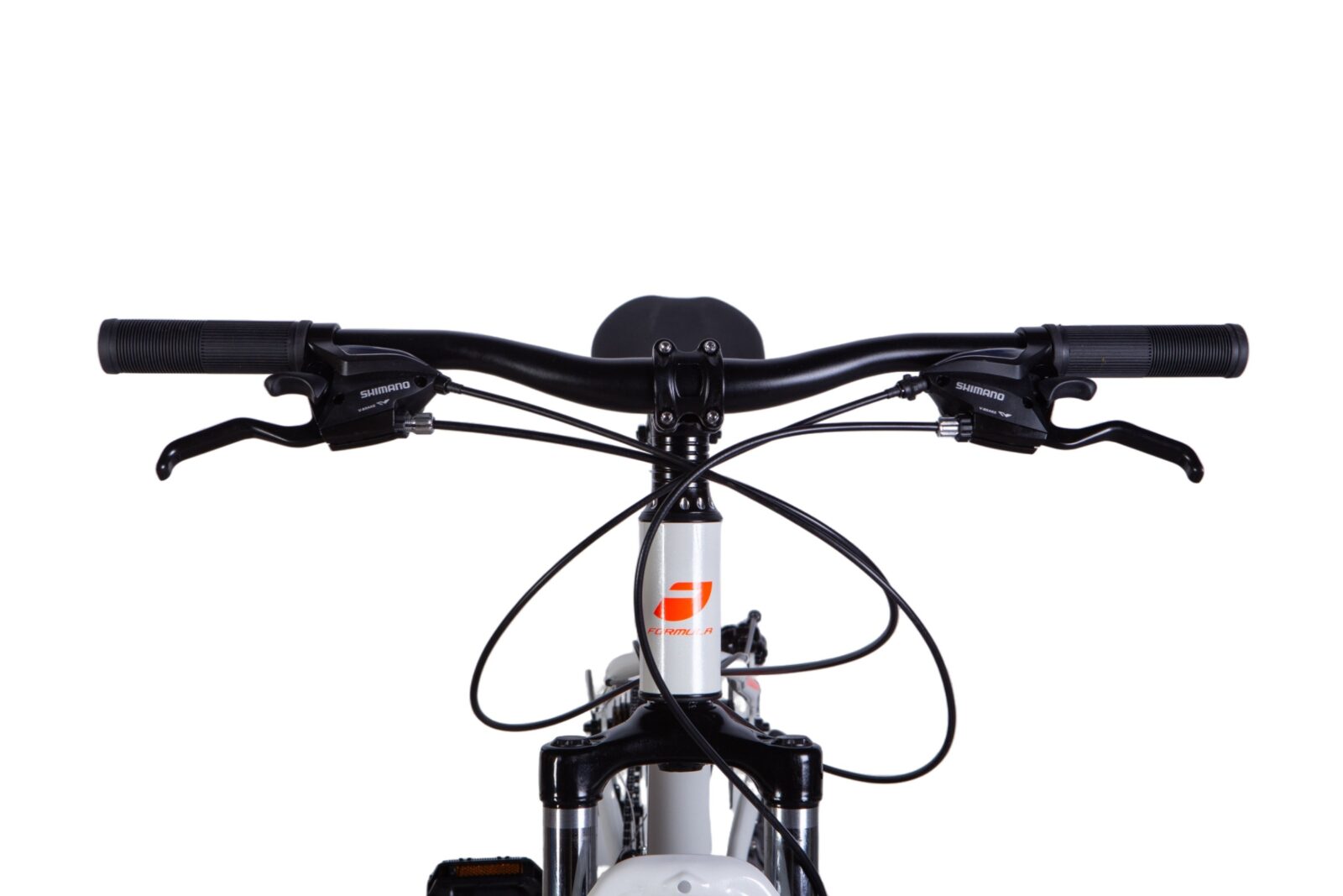 Cykelstyre med bromsar och kablar, sedd framifrån.